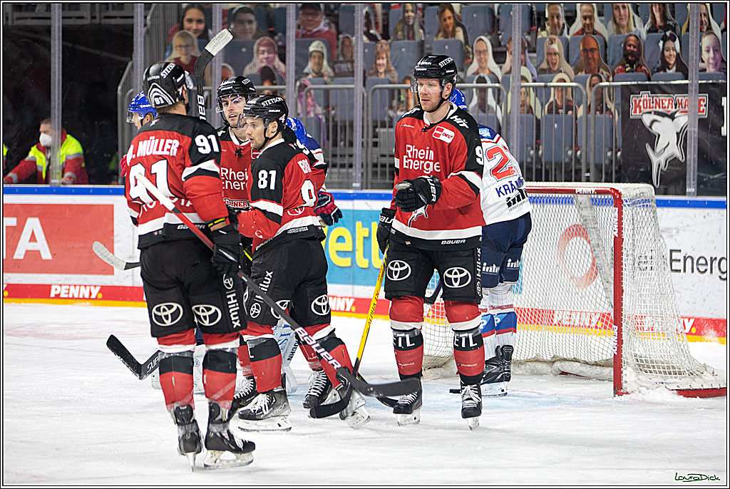PENNY DEL; Koelner Haie- Adler Mannheim; Koeln, 02.01.2022